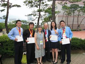 Canada captures gold at the 21st annual International Biology Olympiad in Changwon, South Korea. From left: Rex Xia (silver medal); Qingda Hu (bronze medal); Dr. Sylvie Bardin, senior laboratory instructor, Biology, UOIT Faculty of Science; Bob Roddie, co-ordinator, Canadian Biology Olympiad; Melody Guan (gold medal); and Run Ze Cao (gold medal). 