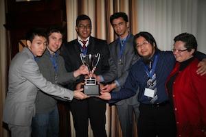 2011 UOAA Case Competition first-place team (from left): Clayton Hon, Nicolas Soldera, Ahnch Bala, Mayur Chophla, Bic Ngo with Dr. Pamela Ritchie, dean, FBIT. 