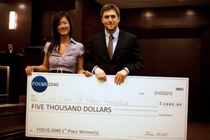 Mario Vasilescu, UOIT (right) and Cindy Chan, University of Waterloo (left), accept first-prize cheque at Focus 2040 award ceremony at the Art Gallery of Hamilton (photo: Jessica Dawdy Photography, Hagersville, Ontario).