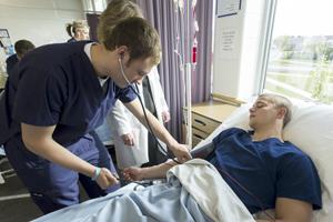 UOIT, Durham College and Georgian College to partner on Nursing student evaluation study