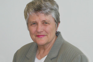 Lyn McLeod, UOIT Founding Chancellor.