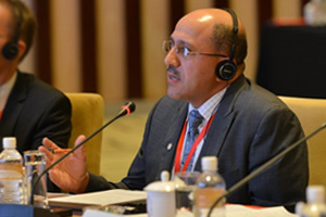 Dr. Hossam Gaber, Associate Professor, UOIT, makes presentation at the Mayor of Nanjing's International Consultative Conference, Nanjing, China (September 23, 2014) 