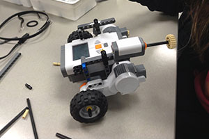 LEGO Robotics workshop at Grove School