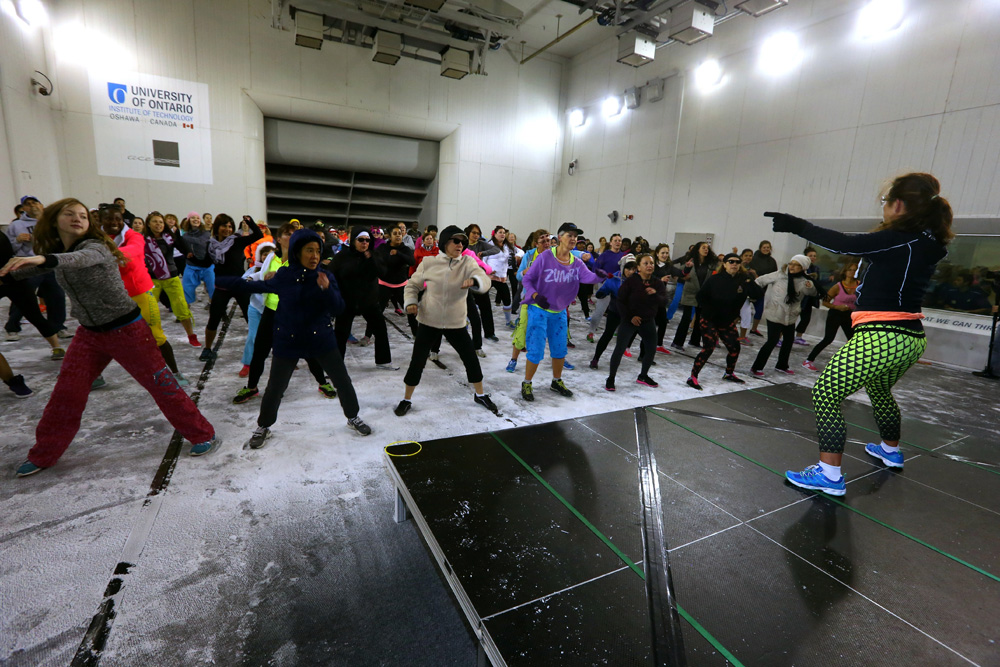 Climatic Zumba in the ACE wind tunnel (cold)