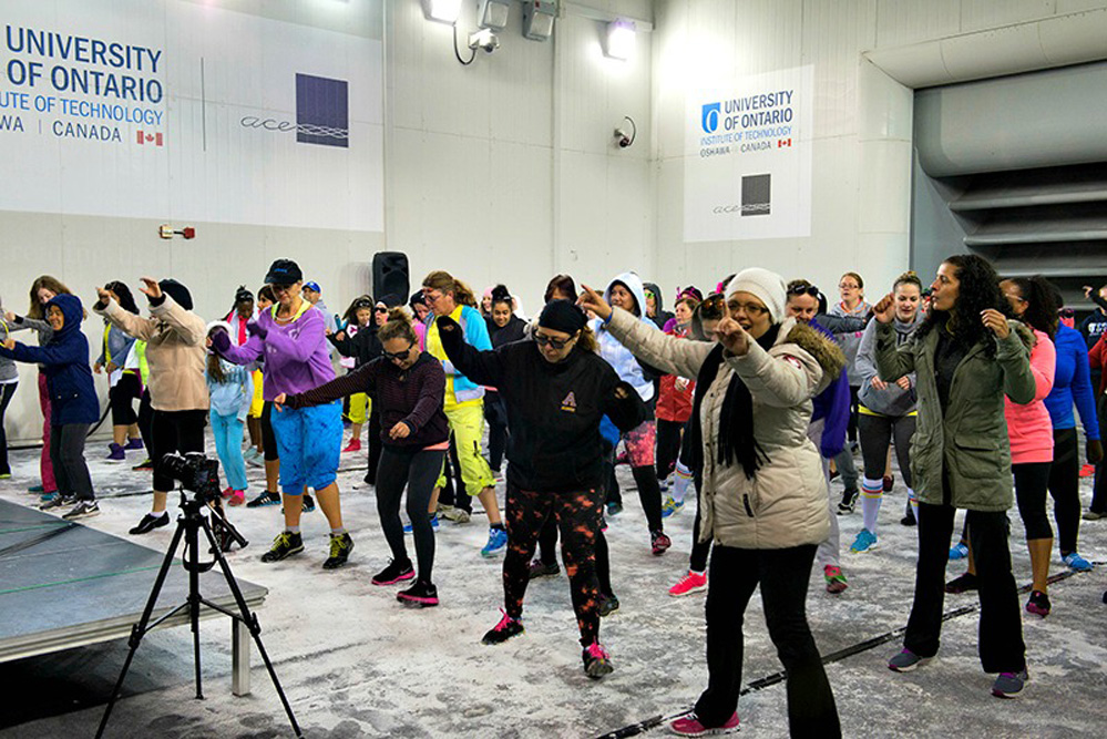 Climatic Zumba in the ACE wind tunnel (cold)