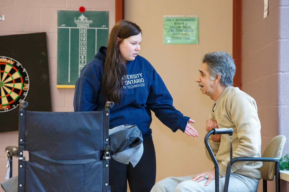 Kinesiology students conduct exercise intervention for people who have had a stroke.