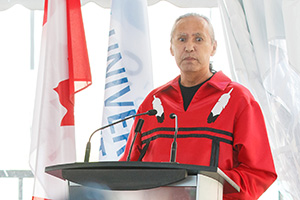 Elder Harold Ashkewe leads prayer and smudging ceremony at the opening of the UOIT-Baagwating Indigenous Student Centre (September 26, 2014).