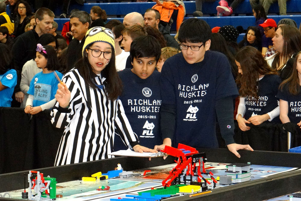 The Huskies (Richland Academy, Richmond Hill, Ontario), winners of the Innovation Award at the 2016 FLL Ontario East Provincial Championships.