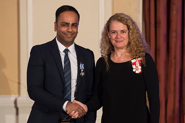 From left: Dr. Naheed Dosani with Her Excellency the Right Honourable Julie Payette. 