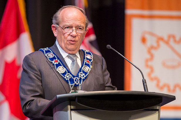Roger Anderson addressing the audience at the installation of Chancellor Noreen Taylor (May 2016)