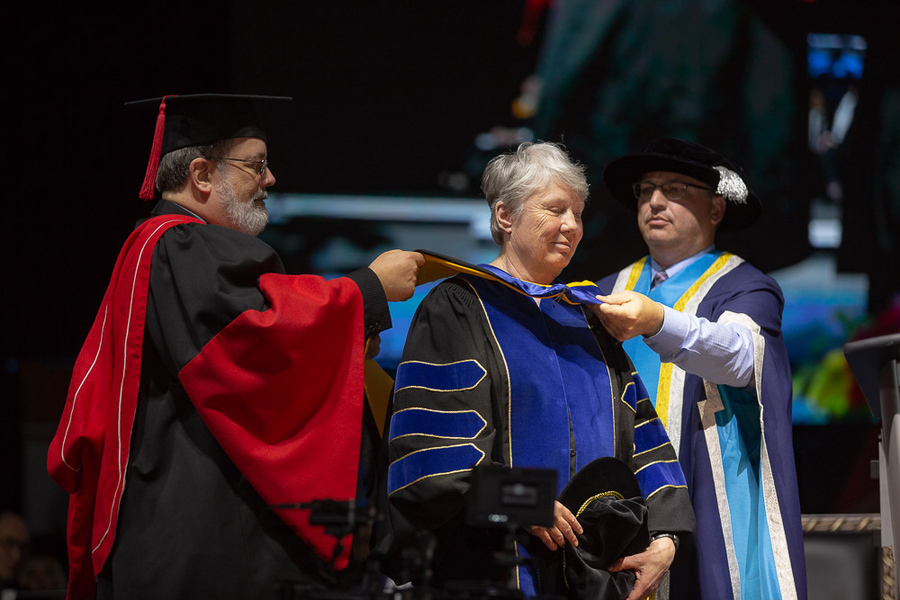 Dr. Maria Klawe accepts her honorary Doctor of Science degree at Convocation 2018