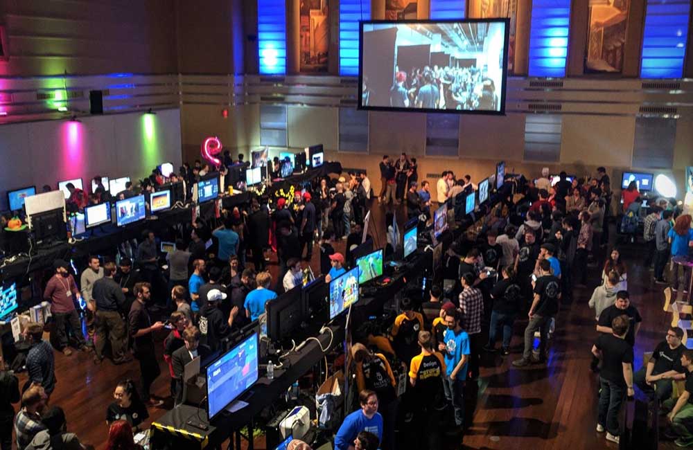 This year, 10 teams of first-, second- and third-year Game Development and Entrepreneurship students (55 in total) from the University of Ontario Institute of Technology participated in the eighth-annual Level Up event at the Design Exchange Centre in Toronto, Ontario.
