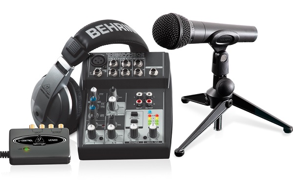Behringer Podcastudio recording kit