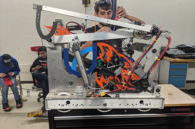 Ontario Tech University's Faculty of Engineering and Applied Science hosted its annual Robot in 3 Days competition January 4 to 6 at ACE.
