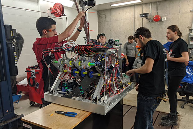 Ontario Tech University's Faculty of Engineering and Applied Science hosted its annual Robot in 3 Days competition January 4 to 6 at ACE.