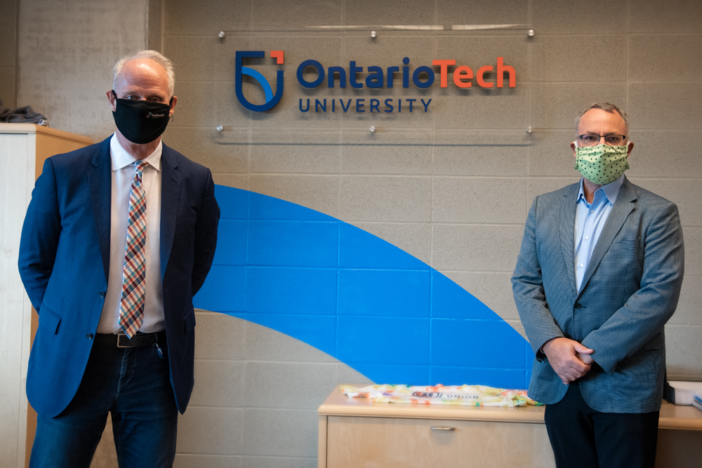 From left: Dan Carter, Mayor, City of Oshawa, and Dr. Steven Murphy, President and Vice-Chancellor, Ontario Tech University