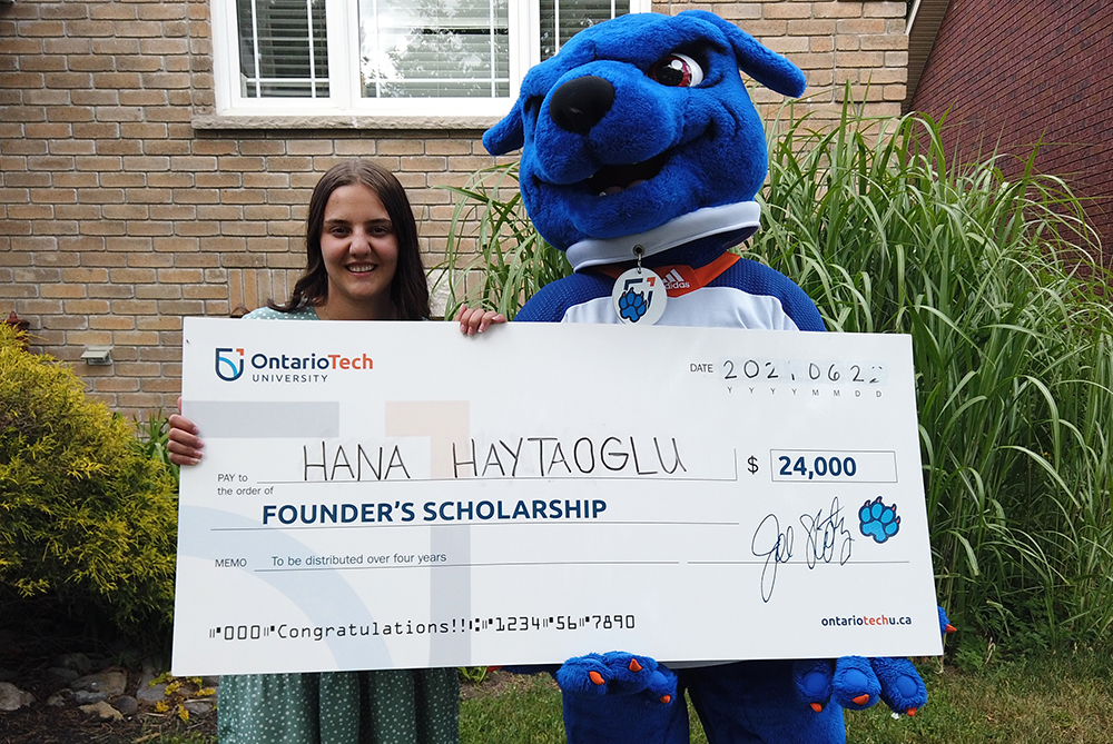 Ontario Tech University 2021-2022 Founder's Scholarship recipient Hana Haytaoglu (Trenton, Ontario). Note: Available photos of other award recipients can be found below in the gallery section of the story.