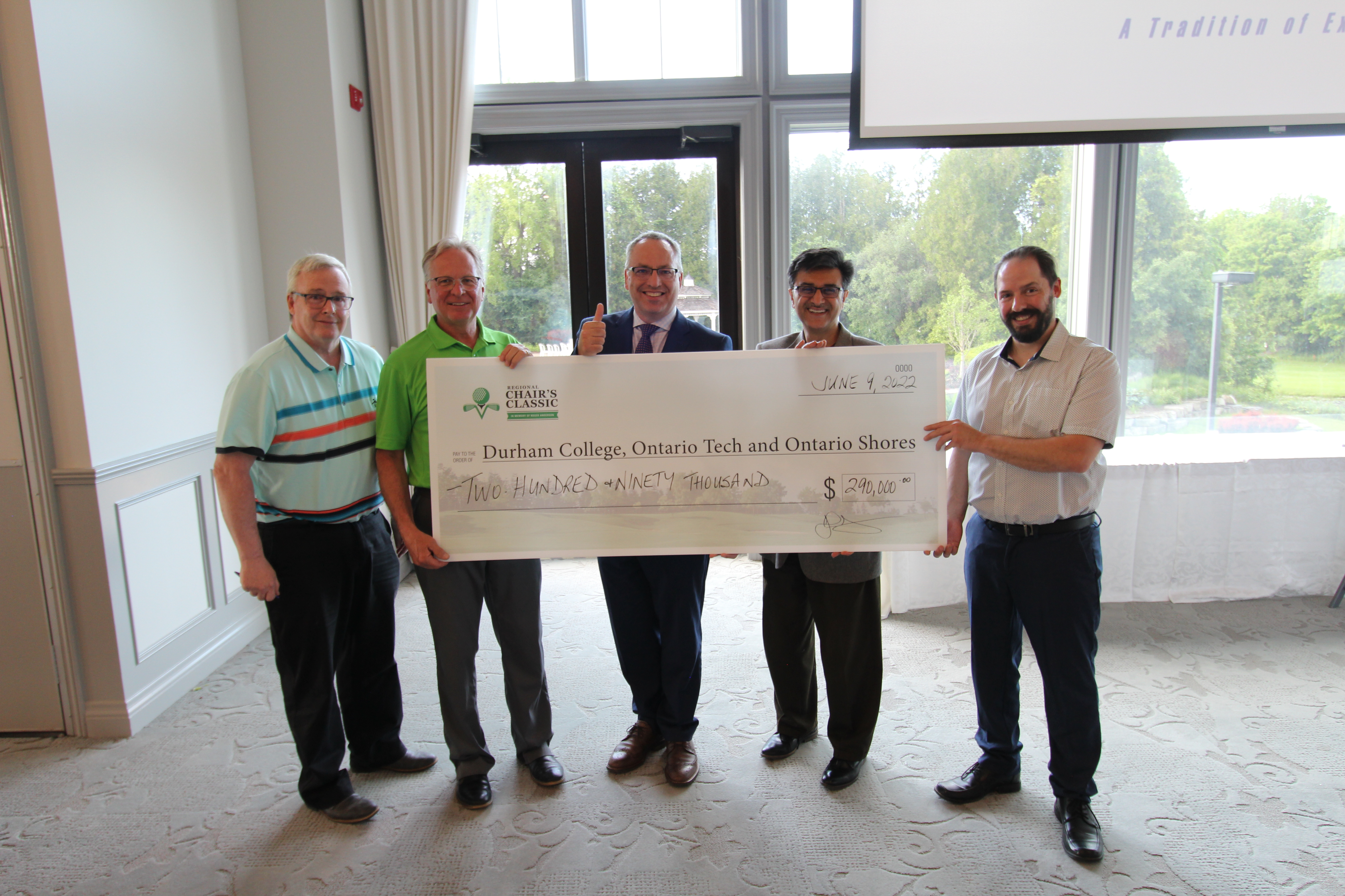 From left: John Henry, Durham Regional Chair; Don Lovisa, President, Durham College; Dr. Steven Murphy, President and Vice-Chancellor, Ontario Tech University; Karim Mamdani, President and CEO, Ontario Shores Centre for Mental Health Sciences; and Warren Anderson (Roger Anderson’s son). 