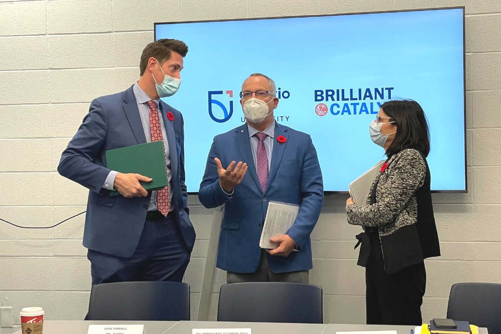 From left: Ryan Turnbull, Whitby MP; Dr. Steven Murphy, President and Vice-Chancellor, Ontario Tech University; and the Honourable Filomena Tassi, Minister responsible for the Federal Economic Development Agency for Southern Ontario (at Brilliant Catalyst, Ontario Tech University, November 9, 2022).