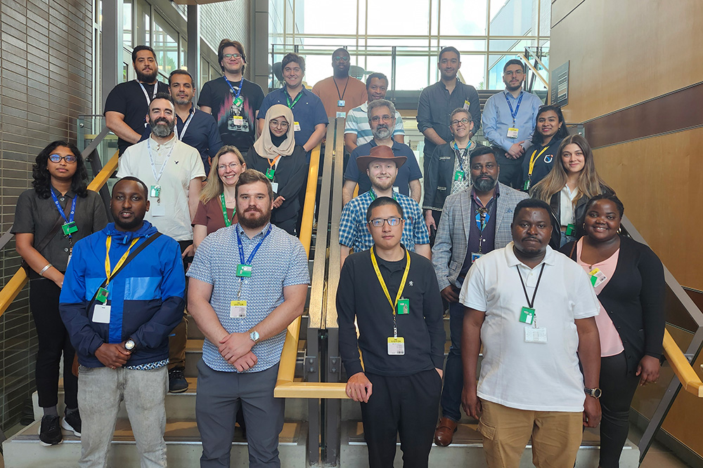 Fifteen master’s and PhD students from ԰AV University went on a week-long trip from June 24 to 28 to Canadian Nuclear Laboratories (CNL) in Chalk River, Ontario. 