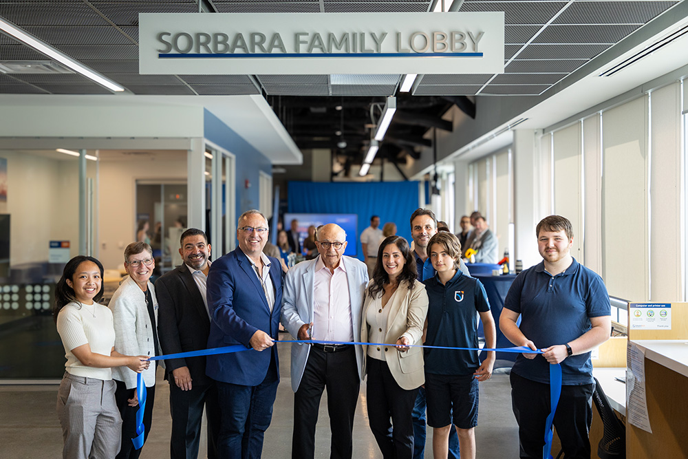 From left: Eunice Caputolan, second-year Mechanical Engineering – Energy Engineering specialization student, Dr. Lori Livingston, Provost and Vice-President, Academic, Ontario Tech University, Greg Tanzola, Sorbara Group of Companies, Dr. Steven Murphy, President and Vice-Chancellor, Ontario Tech University, Dr. Edward Sorbara, Principal at Sorbara Group of Companies, Dr. Christina Sorbara, Vice-President, Corporate Knowledge, Sorbara Group of Companies, James Barnett, Vice-President, Advancement, Ontario Tech University, Massimo Sorbara. 