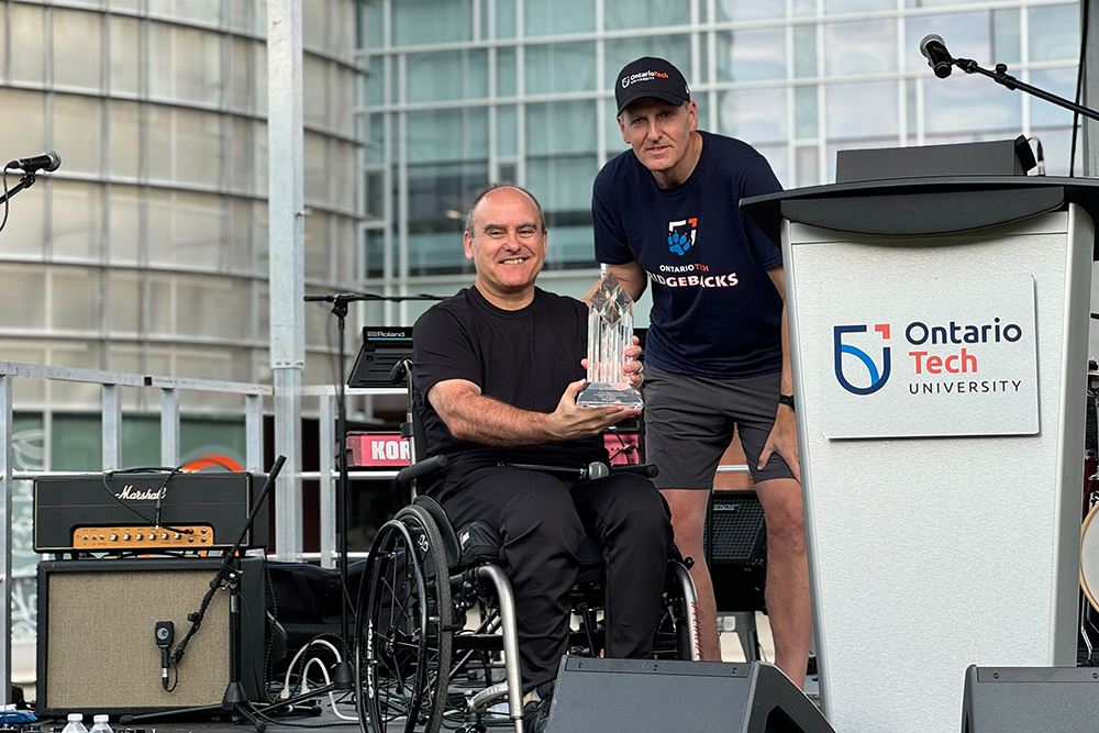 Renowned tech leader John Ruffolo receiving the inaugural Chancellor’s Circle Award from Chancellor Mitch Frazer, in recognition of his outstanding contributions to Canada's tech economy, and visionary leadership and commitment to Canadian startups (September 21, 2024).