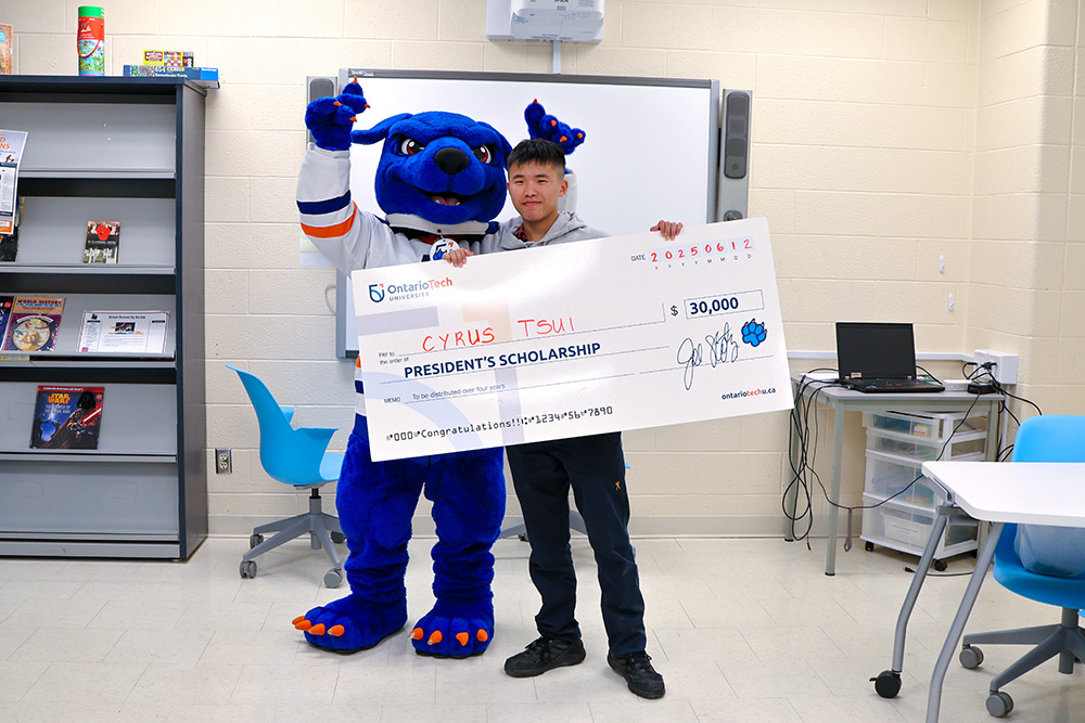 Cyrus Tsui (Biological Science and Co-op), President's Scholarship.