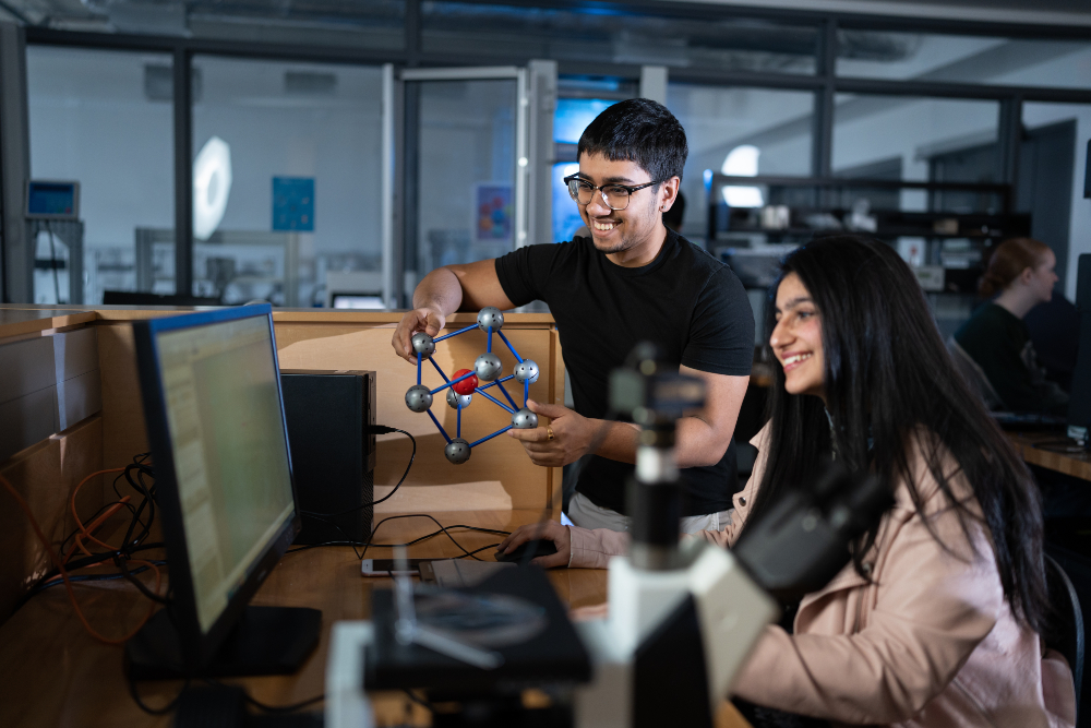 Ontario Tech University students in an Engineering teaching lab.