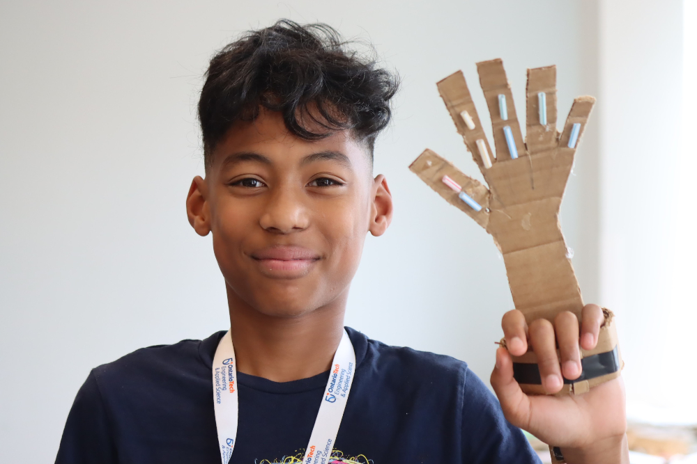 Participant in one of Ontario Tech University's STEM-focused Engineering Outreach learning programs.